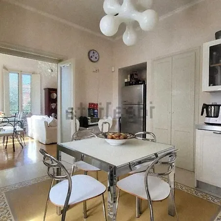 アパート Best Apartament In *